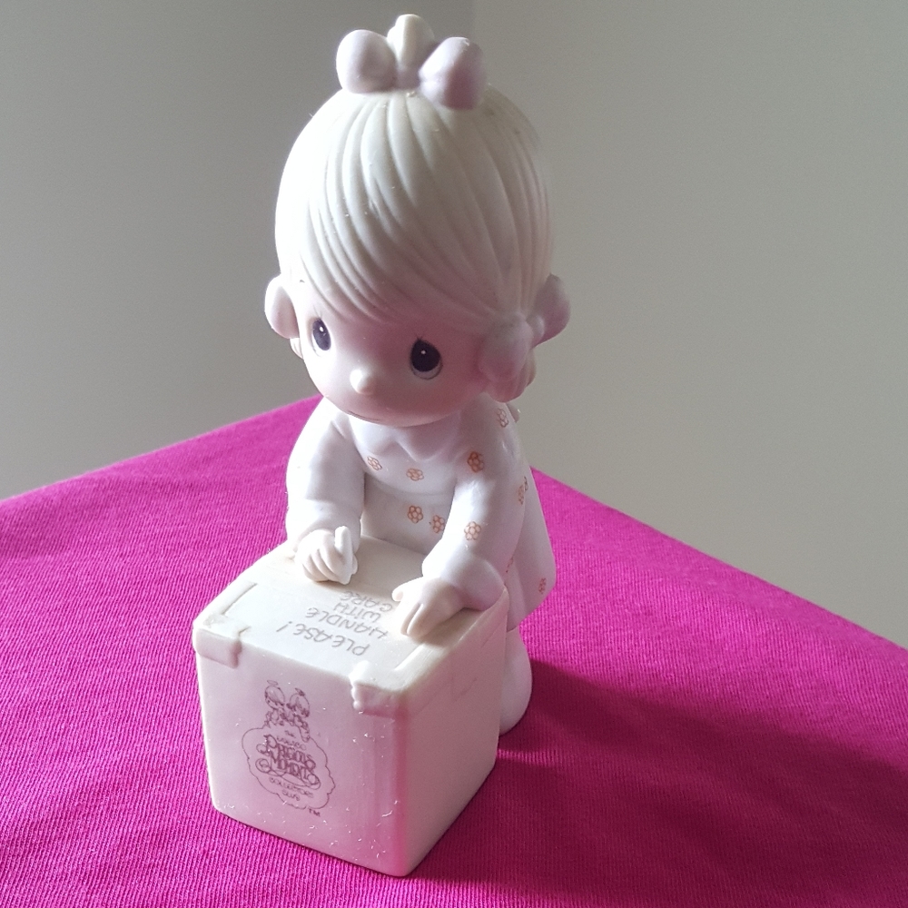Pair of precious moments - Picture 2 of 9